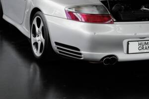 Image 35/49 of Porsche 911 Turbo (2002)