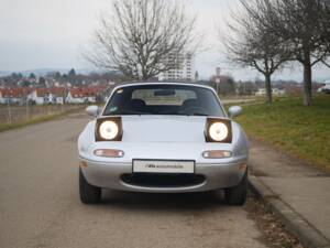Image 37/48 de Mazda MX-5 1.6 (1900)