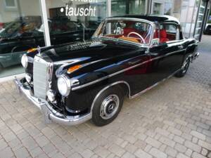 Bild 2/15 von Mercedes-Benz 220 S (1957)