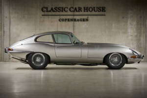 Image 6/99 of Jaguar E-Type 3.8 (1964)