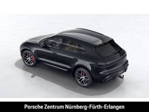 Image 4/8 of Porsche Macan GTS (2023)