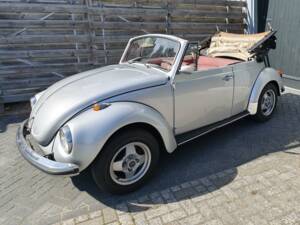 Immagine 3/8 di Volkswagen Maggiolone 1302 LS (1972)