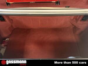 Image 11/12 de Mercedes-Benz 500 SL (1991)