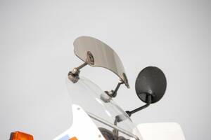 Image 43/50 of Honda DUMMY (1990)