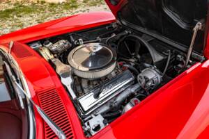 Image 47/64 of Chevrolet Corvette Sting Ray Convertible (1964)