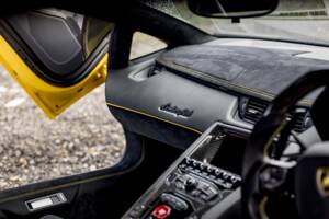 Image 21/21 of Lamborghini Aventador LP 750-4 SV (2016)