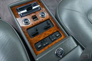 Image 37/50 of Rolls-Royce Silver Spirit (1987)