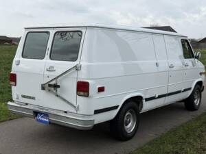 Bild 4/19 von Chevrolet Sportsvan LWB (1993)