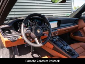 Bild 16/31 von Porsche 911 Carrera 4 GTS (2026)
