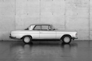 Afbeelding 5/50 van Mercedes-Benz 280 SE (1968)