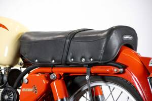 Bild 24/50 von Gilera 175 Sport (1956)