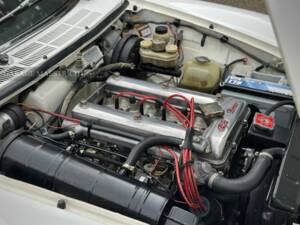 Image 32/95 of Alfa Romeo 2000 Spider Veloce (1980)