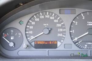 Image 28/50 de BMW 323i (1998)