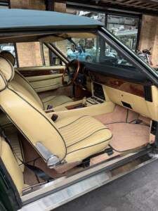 Bild 19/25 von Aston Martin V8 Volante (1986)