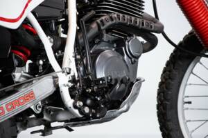 Image 42/50 de Yamaha DUMMY (1986)