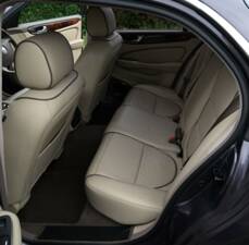 Image 36/50 de Jaguar XJ 8 4.2 (2009)