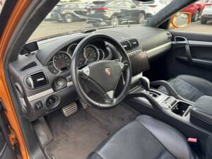 Bild 14/53 von Porsche Cayenne GTS (2008)