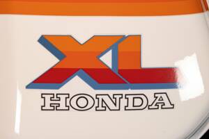 Image 43/50 of Honda DUMMY (1986)