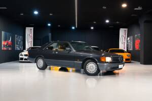 Bild 3/37 von Mercedes-Benz 560 SEC (1990)