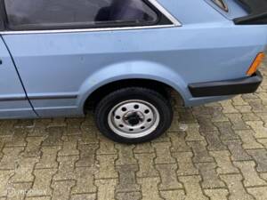 Bild 36/42 von Ford Escort 1.6 (1983)