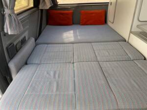 Bild 79/98 von Volkswagen T3 Westfalia 1.6 TD (1990)