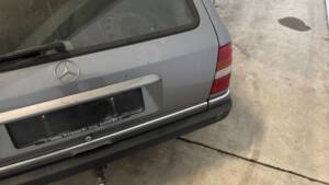 Bild 79/81 von Mercedes-Benz 250 TD (1992)