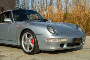 Imagen 44/48 de Porsche 911 Carrera 4S (1996)