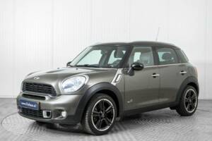 Immagine 1/50 di Mini Cooper S Countryman ALL4 (2010)