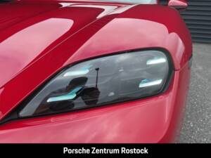 Bild 28/31 von Porsche Taycan GTS Sport Turismo (2026)
