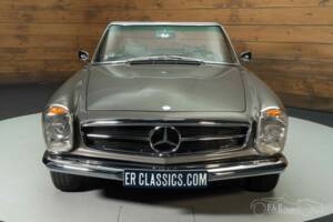 Afbeelding 3/8 van Mercedes-Benz 280 SL (1968)