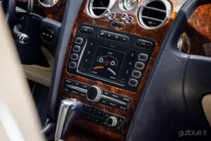 Image 49/75 of Bentley Continental GT (2004)