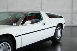 Bild 5/50 von Maserati Bora 4900 (1976)