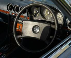 Immagine 19/50 di Mercedes-Benz 380 SL (1980)
