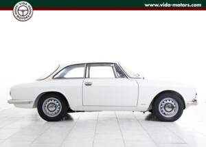 Afbeelding 3/15 van Alfa Romeo 1750 Berlina (1968)