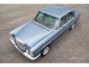 Image 13/36 of Mercedes-Benz 280 SE (1969)