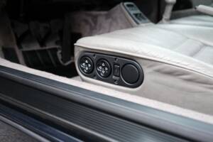 Bild 8/34 von Porsche 911 Carrera 4 (1991)