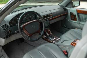 Bild 37/50 von Mercedes-Benz SL 320 (1995)