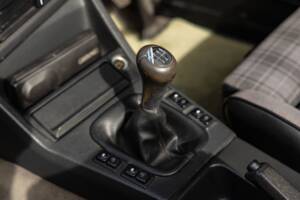 Afbeelding 8/48 van BMW 325i (1990)