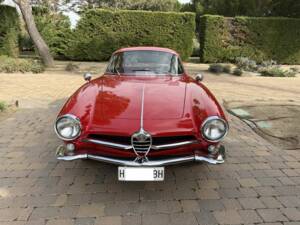 Image 4/8 of Alfa Romeo Giulia Sprint Speciale (1964)