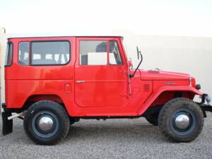 Bild 3/8 von Toyota Land Cruiser FJ 40 (1978)