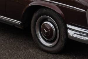 Imagen 26/50 de Mercedes-Benz 300 SE (1966)