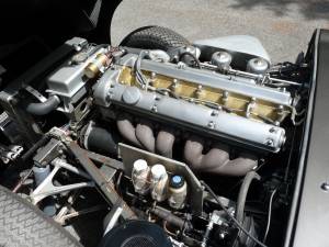Bild 15/26 von Jaguar E-Type 3.8 Flat Floor (1962)