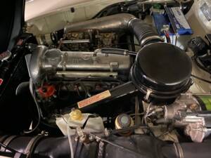 Image 5/7 of Mercedes-Benz 190 SL (1961)