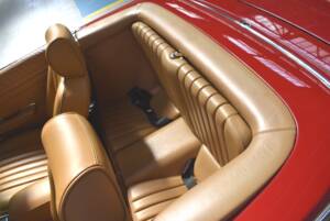 Image 33/94 of Mercedes-Benz 560 SL (1988)