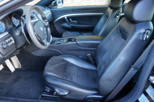 Immagine 3/50 di Maserati GranTurismo S (2010)