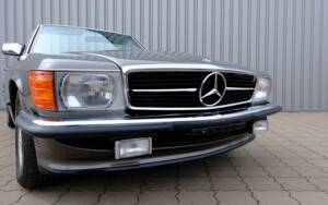 Image 19/97 de Mercedes-Benz 560 SL (1987)