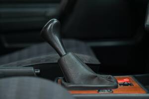 Image 25/50 of Mercedes-Benz 190 E 1.8 (1991)