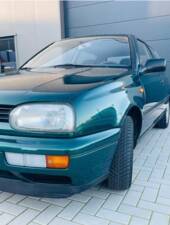 Image 2/16 of Volkswagen Golf III 1.8 (1996)