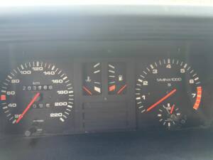 Image 29/72 of Audi Coupe GT (1985)