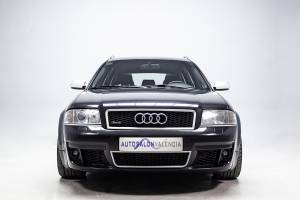 Bild 2/39 von Audi RS6 Avant (2002)